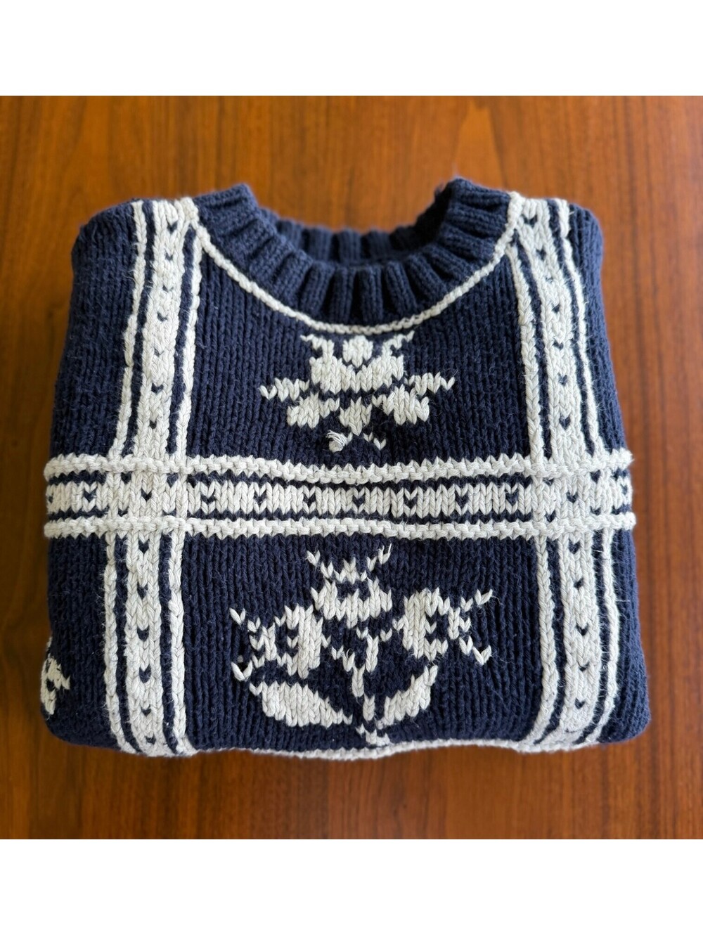 Lizsport Women's Navy & White Knit Sweater with Floral Pattern - Size M